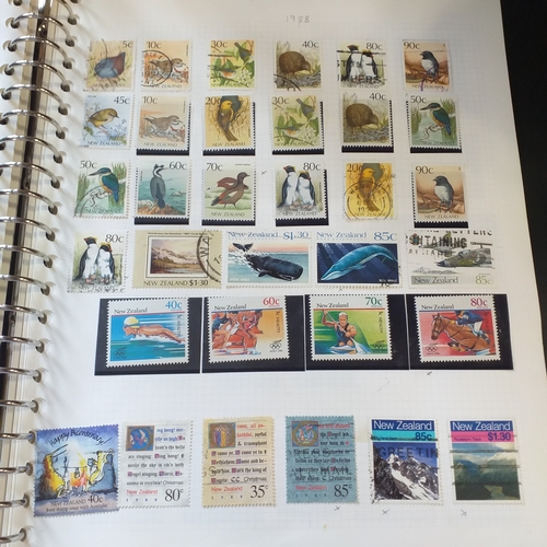 261 - New Zealand mint & used collection - 1882-1971 on album pages, 1972-2005 in a WH Smith Collecta Seri... 