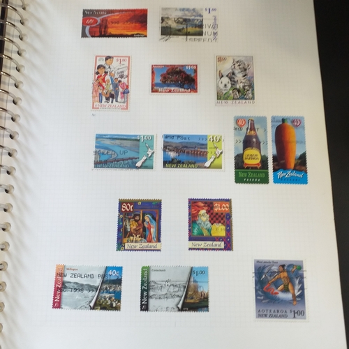 261 - New Zealand mint & used collection - 1882-1971 on album pages, 1972-2005 in a WH Smith Collecta Seri... 