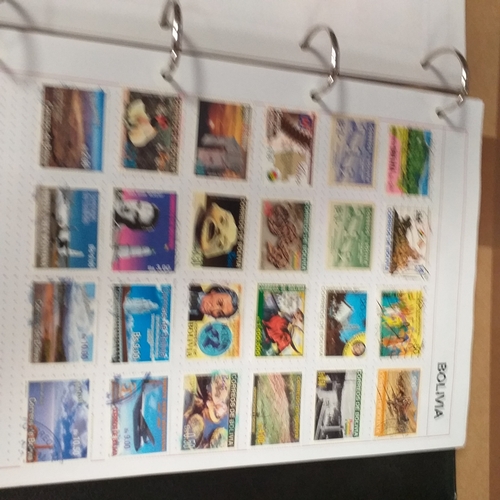 126 - South & Central American Countries collection in a 4 ring binder, mint used includes Bolivia, Domini... 