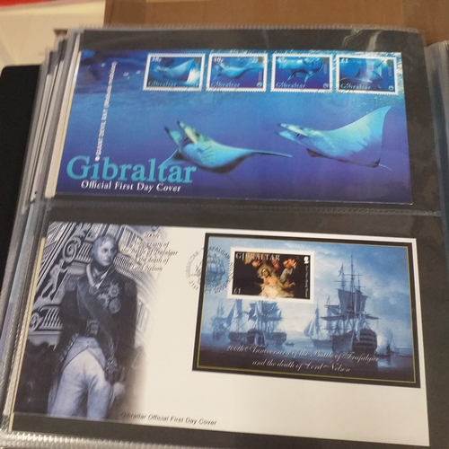 95 - Large Quality album and slipcase conatining a collection of 92 First Day Covers from Kiribati, some ... 