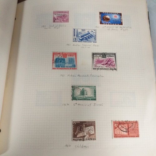 134 - World collection in 2 x Devon albums from early to approx 1980  and a WH Smith Collecta series album... 