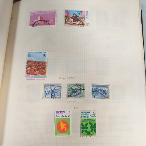 134 - World collection in 2 x Devon albums from early to approx 1980  and a WH Smith Collecta series album... 