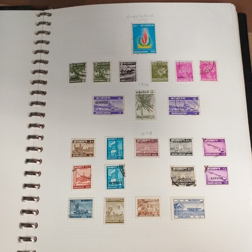 134 - World collection in 2 x Devon albums from early to approx 1980  and a WH Smith Collecta series album... 