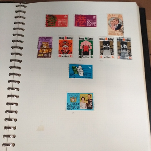 134 - World collection in 2 x Devon albums from early to approx 1980  and a WH Smith Collecta series album... 