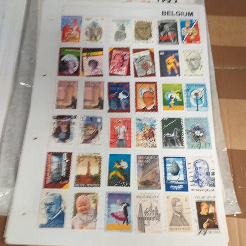 168 - Belgium substantial collection (many 100's) on 50+ pages approx, mint and used includes good selecti... 