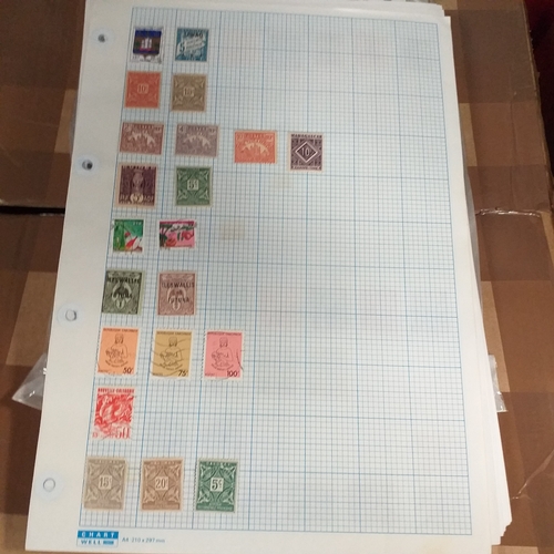 203 - French colonies, substantial collection on album sheets, many 100's mint and used from early to rece... 
