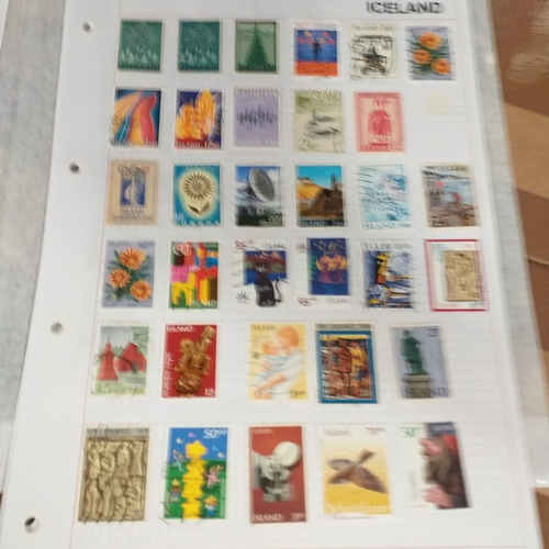230 - Iceland small collection on 9 album pages, from early to recent (2005) good basis for expansion.