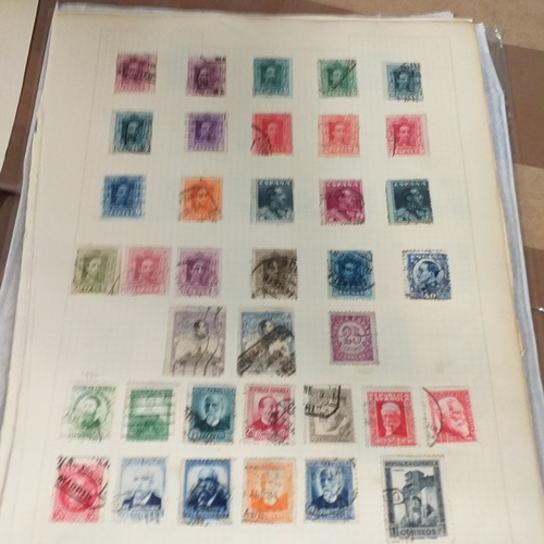 291 - Spain. Early, mostly used  collection to 1970's on 18 pages incl 4 covers - 328 stamps