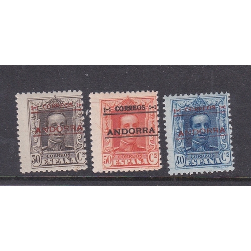 115 - SG 8A-10A  1928 - Extremely lightly hinged - Perf 12 x 1.5