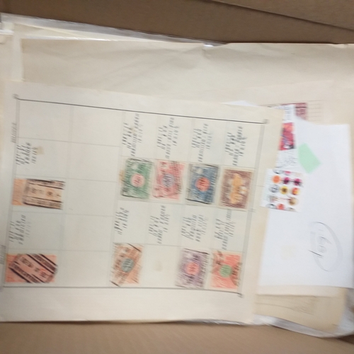 29 - Box of album leaves - 100's mostly Commonwealth, some foreign - viewing required