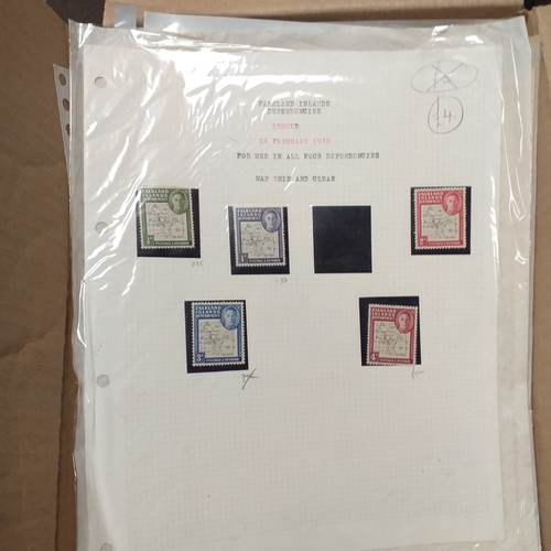 29 - Box of album leaves - 100's mostly Commonwealth, some foreign - viewing required