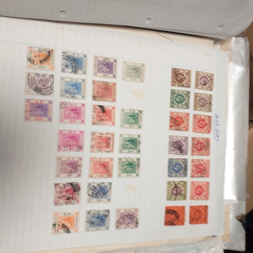 29 - Box of album leaves - 100's mostly Commonwealth, some foreign - viewing required