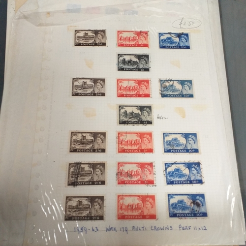 30 - Box of album leaves - 100's mostly Commonwealth, some foreign - viewing required