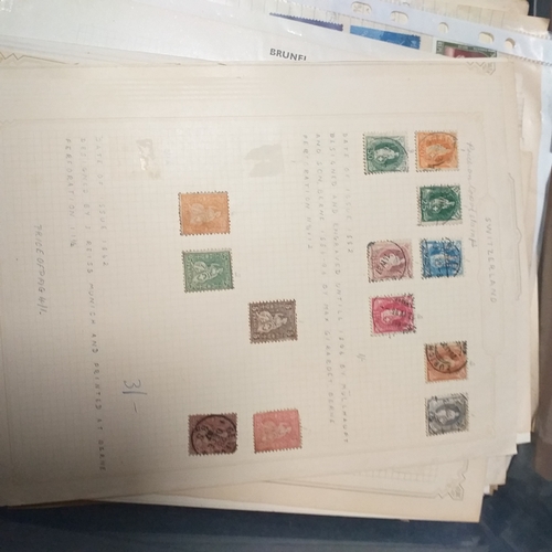 30 - Box of album leaves - 100's mostly Commonwealth, some foreign - viewing required
