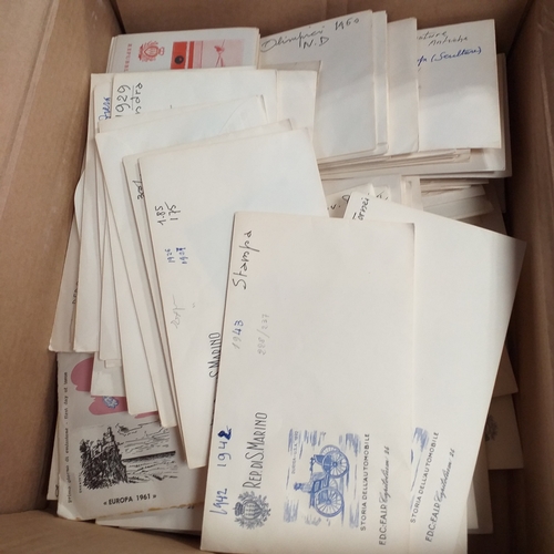 34 - Box of San Marino material, a few Hagners but mostly sets and singles in envelopes all sorted, inclu... 