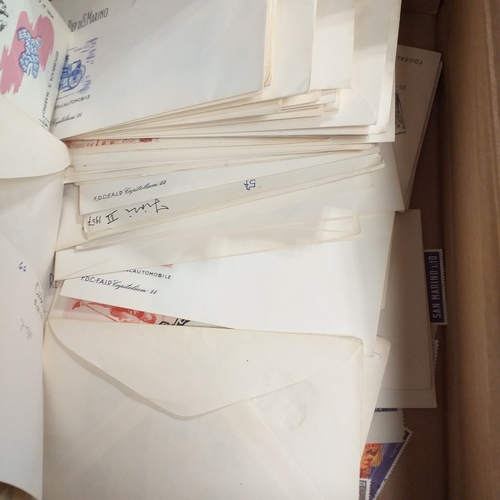 34 - Box of San Marino material, a few Hagners but mostly sets and singles in envelopes all sorted, inclu... 
