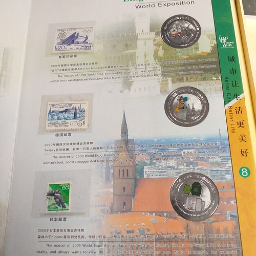 5 - Box: Hong Kong/China, a box contains a wide range of Hong Kong, HK SAR and China issues mostly MNH w... 