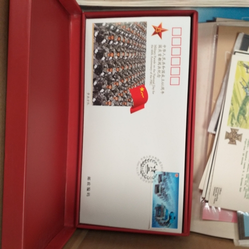 5 - Box: Hong Kong/China, a box contains a wide range of Hong Kong, HK SAR and China issues mostly MNH w... 