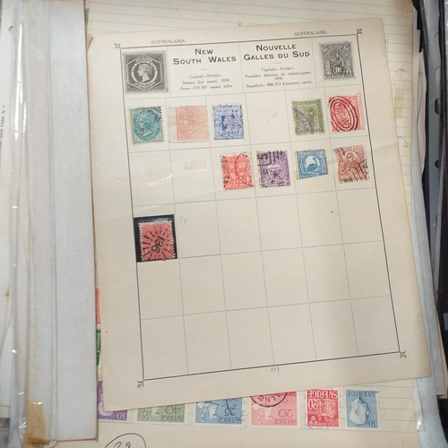31 - Box of album leaves - 100's mostly Commonwealth, some foreign - viewing required