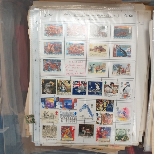 31 - Box of album leaves - 100's mostly Commonwealth, some foreign - viewing required