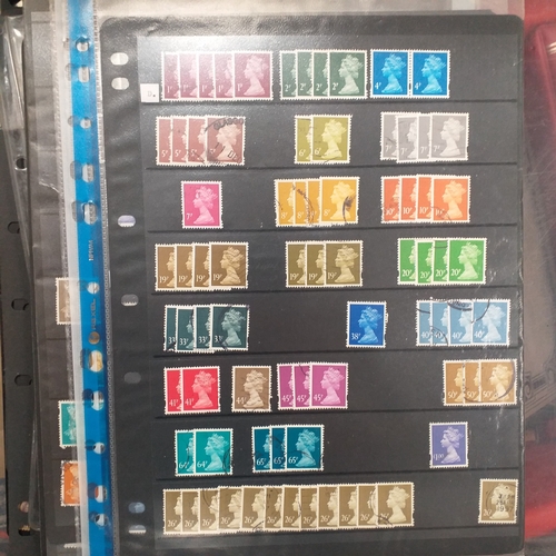 32 - Box of album leaves - 100's mostly Commonwealth, some foreign - viewing required