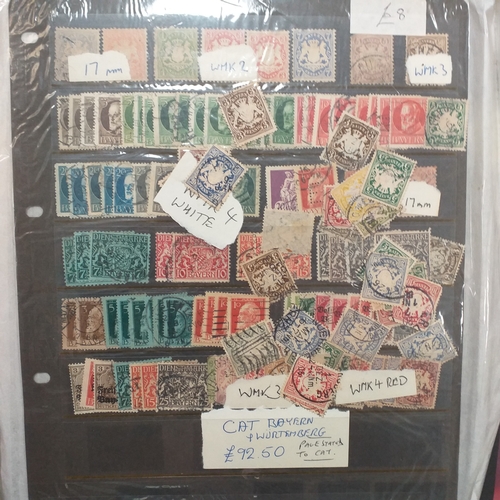 32 - Box of album leaves - 100's mostly Commonwealth, some foreign - viewing required