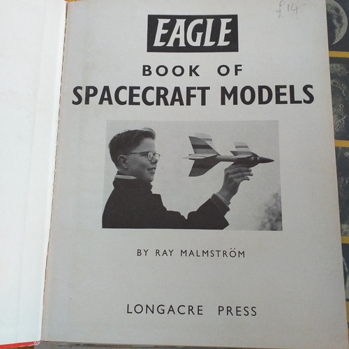 40 - Eagle Books of: Motorsports 1958, The Universe 1960, Spacecraft Models 1960.  Three in total, all ve... 
