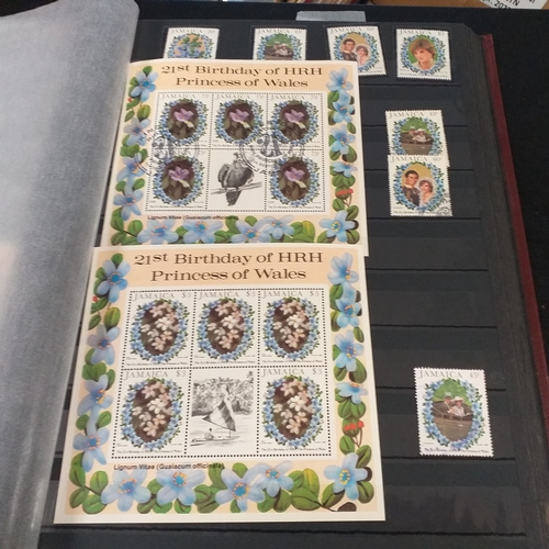 12 - Box: 6 Stock books and albums, contain collections from Jamaica, Malaysia, Football thematics and 2 ... 