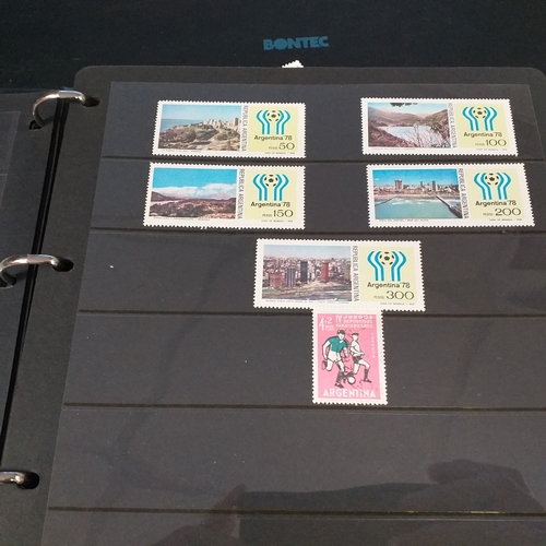 12 - Box: 6 Stock books and albums, contain collections from Jamaica, Malaysia, Football thematics and 2 ... 