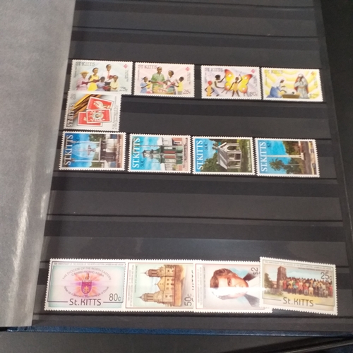 12 - Box: 6 Stock books and albums, contain collections from Jamaica, Malaysia, Football thematics and 2 ... 