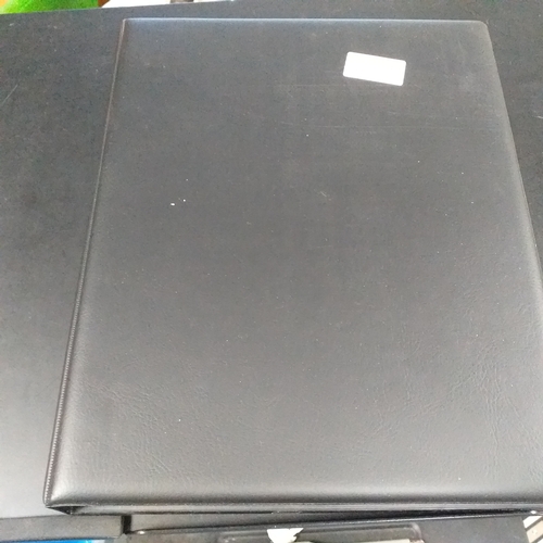 12 - Box: 6 Stock books and albums, contain collections from Jamaica, Malaysia, Football thematics and 2 ... 