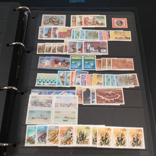 12 - Box: 6 Stock books and albums, contain collections from Jamaica, Malaysia, Football thematics and 2 ... 