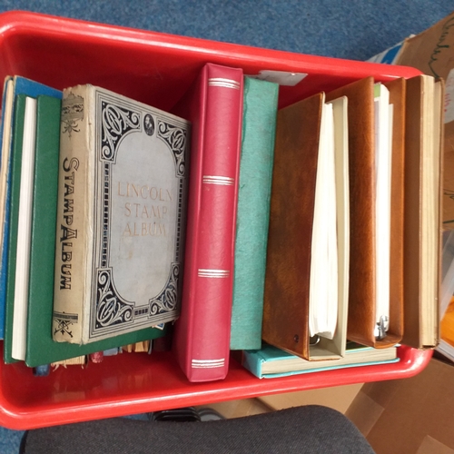 35 - Box of albums and stock books housing commonwealth and world collections, viewing required