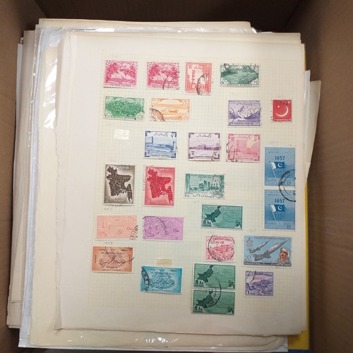 18 - Glory box - containing a variety albums and stock books - viewing required