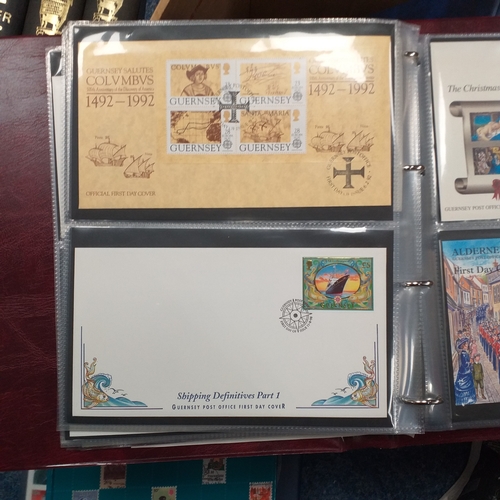 33 - Box of albums and stock books housing GB material, mint & used collections.