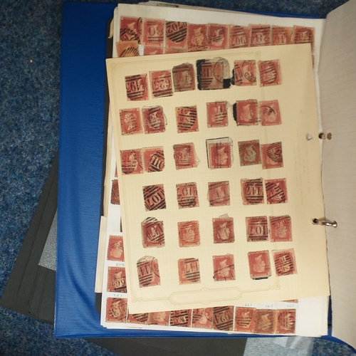 33 - Box of albums and stock books housing GB material, mint & used collections.
