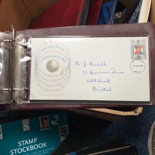 33 - Box of albums and stock books housing GB material, mint & used collections.