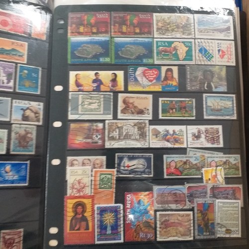 21 - Storage box housing a collection of albums includes South Africa, USA, Greece, Germany, GB, world se... 