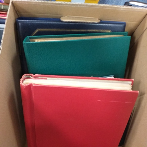 21 - Storage box housing a collection of albums includes South Africa, USA, Greece, Germany, GB, world se... 