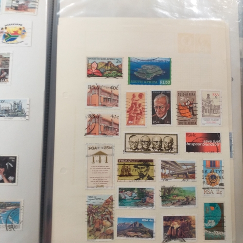 21 - Storage box housing a collection of albums includes South Africa, USA, Greece, Germany, GB, world se... 
