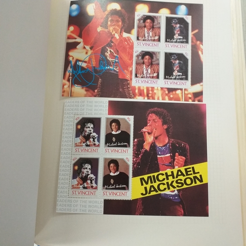 21 - Storage box housing a collection of albums includes South Africa, USA, Greece, Germany, GB, world se... 