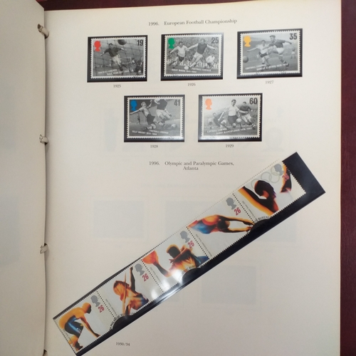 36 - Box containing a GB collection in 6 stock books and 2 albums, mint and used, 1 stock book contains m... 