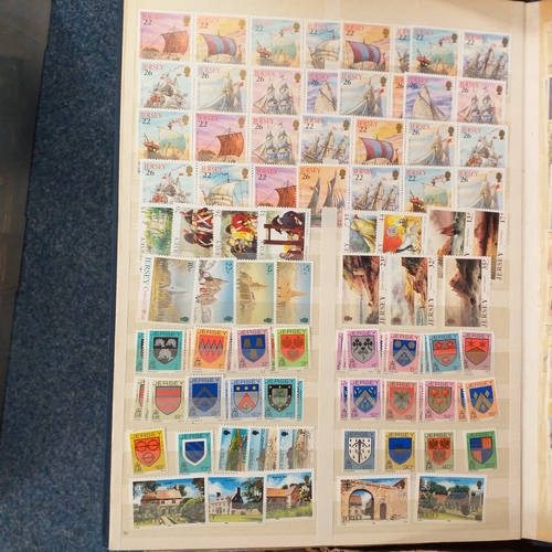 36 - Box containing a GB collection in 6 stock books and 2 albums, mint and used, 1 stock book contains m... 