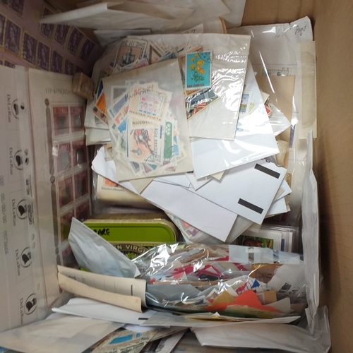 40 - Box containing stamps in packets (all off paper and sorted in to countries) on stock cards, album le... 