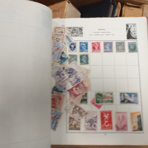 43 - Glory box - world albums, FDC's, Stock Cards  includes packet of Scottish Island QE2 postmarks (23 o... 