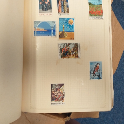 43 - Glory box - world albums, FDC's, Stock Cards  includes packet of Scottish Island QE2 postmarks (23 o... 