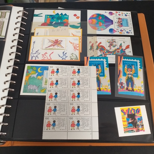 47 - Box containing 5 x Lindner Albums packed with world/europe issues mostly unmounted mint (few used) -... 
