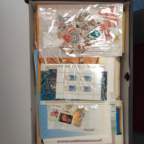 50 - Box file containing Australia includes 1987 year book, 30 plus souvenir and presentation packs plus ... 