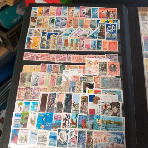 56 - Box containing British Commonwealth QV to 1960's collection in 3 binders containing 5400+/- stamps a... 