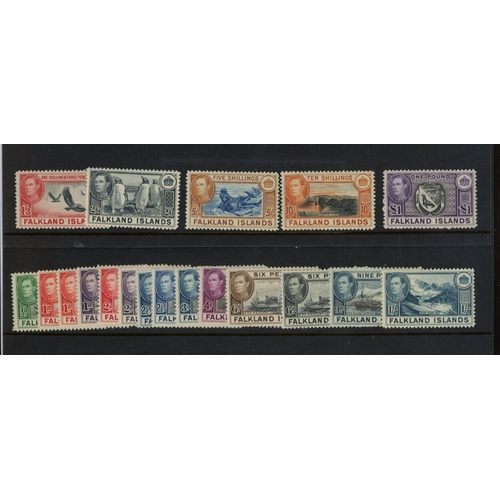 1938-50 set U/M, fine. SG 146-163 Cat £475 (10) (see photo)